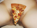 Food Sex : Une Pizza pour le déjeuner 04